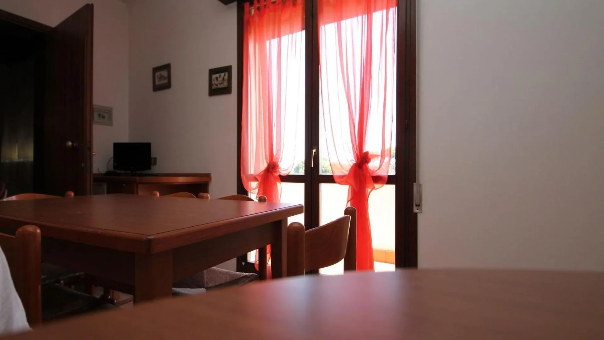 Apartment Just Steps From The Beach In Rosolina Mare