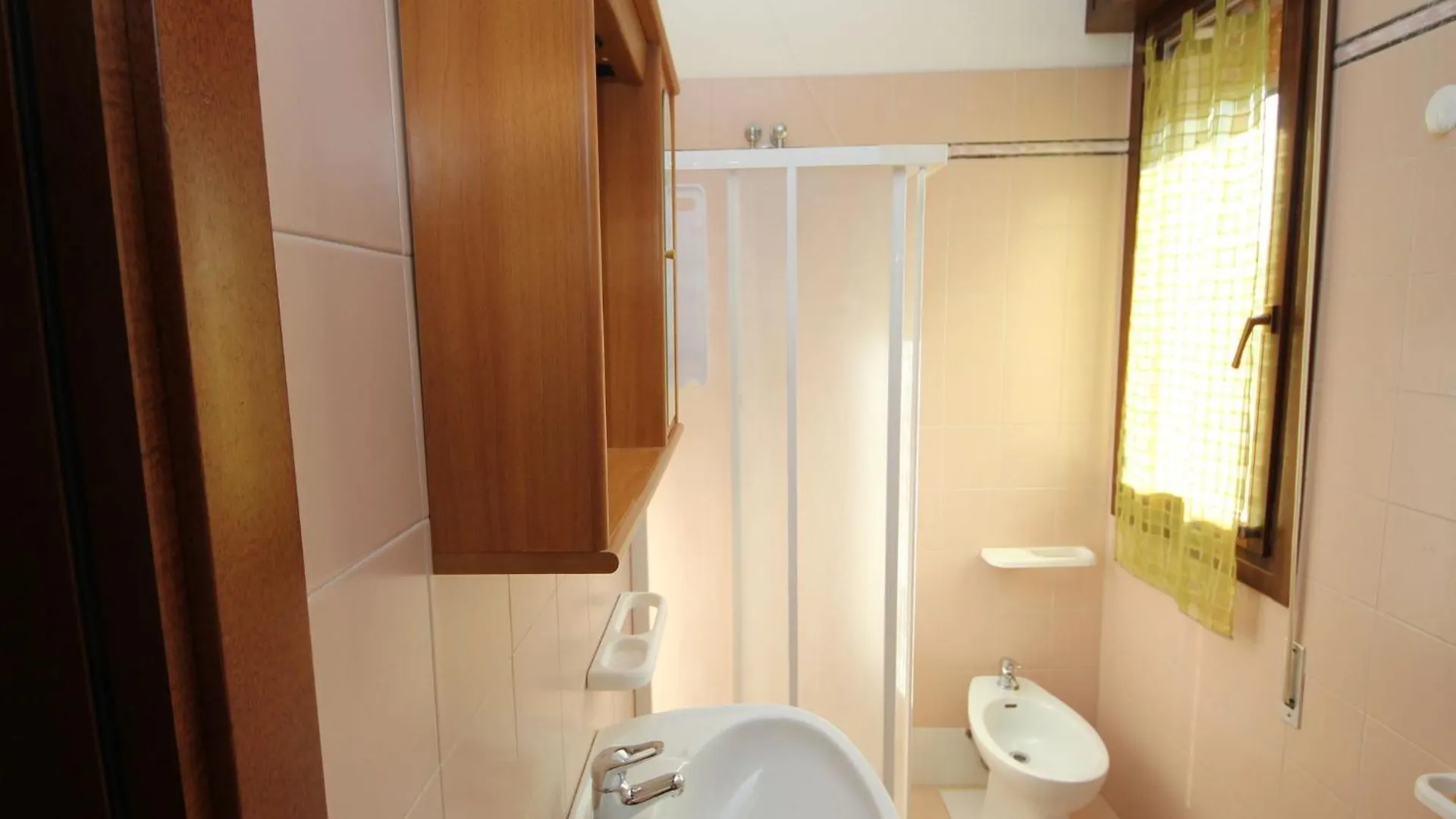 Apartment Just Steps From The Beach In Rosolina Mare