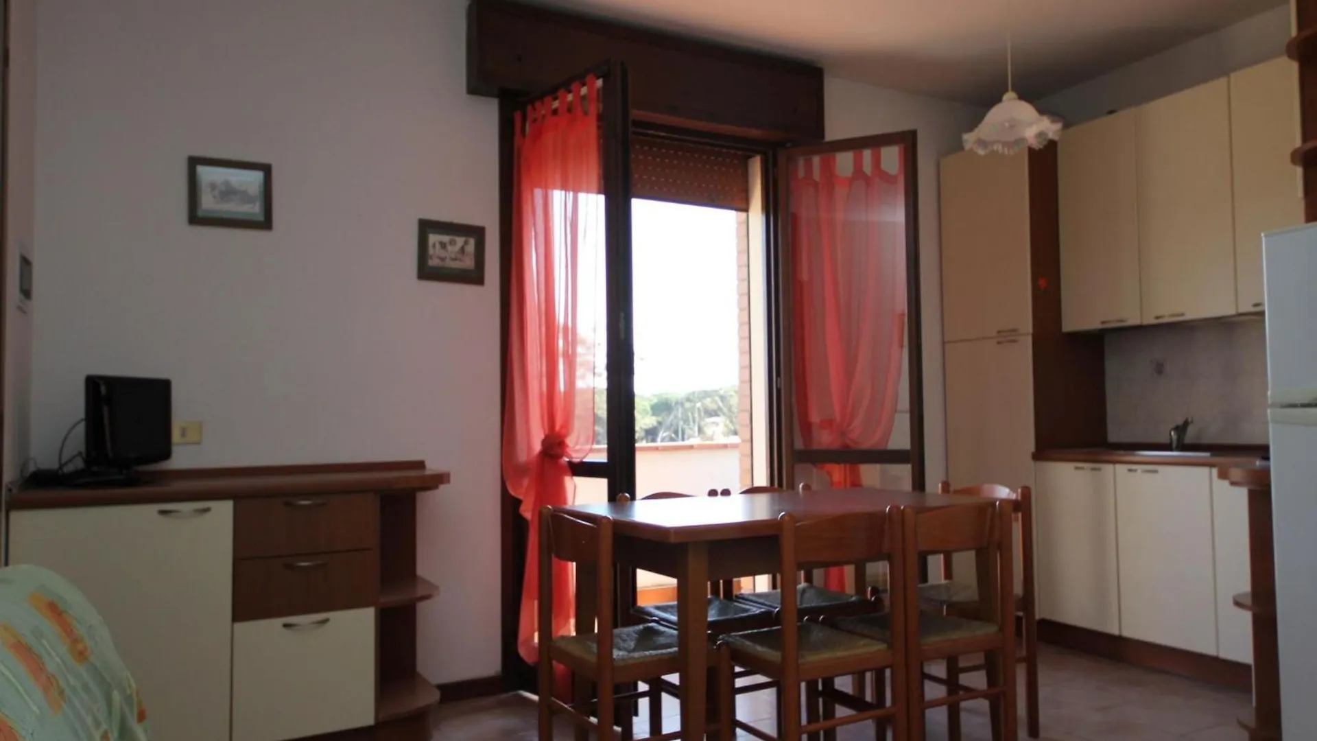 Apartment Just Steps From The Beach In Rosolina Mare location